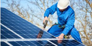 Installation Maintenance Panneaux Solaires Photovoltaïques à Draix